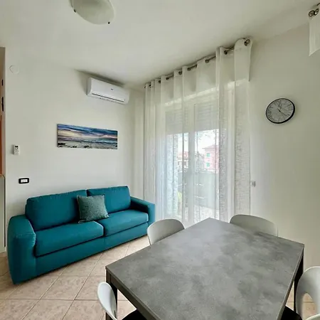 Appartamentino Sul Mare Con Due Balconi, Aria Condizionata, Wi-fi Porto Potenza Picena